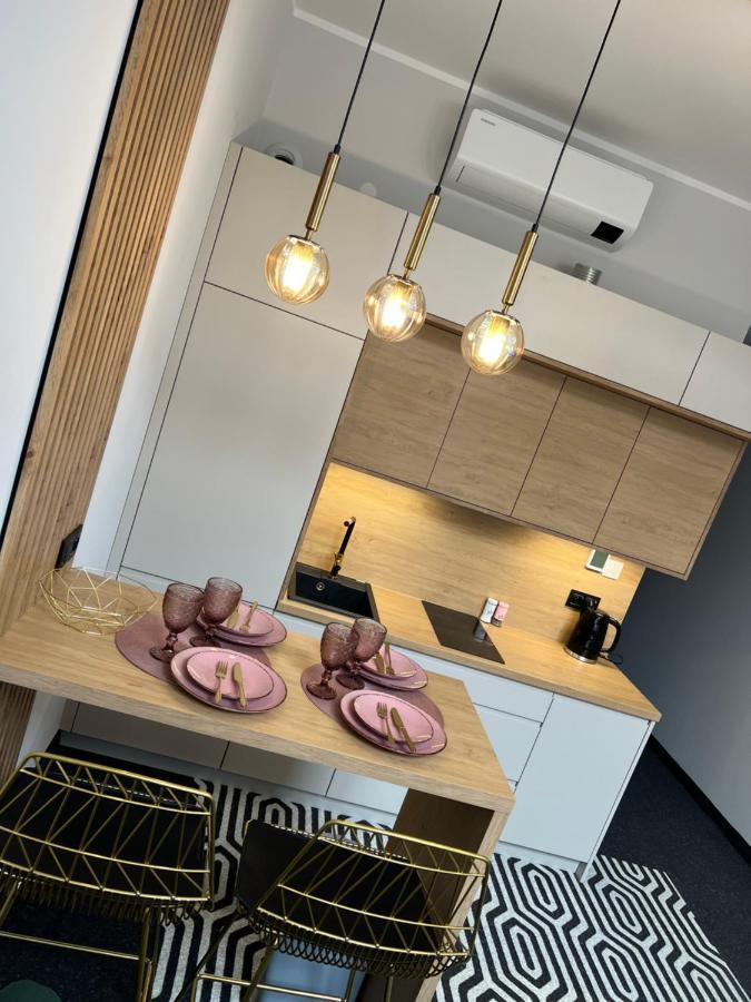 A213 Solny Apartment